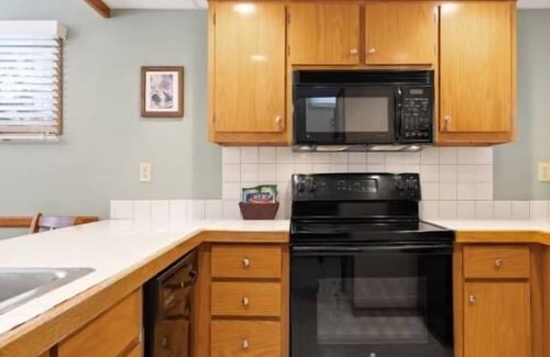 Shawnee On Delaware Condominio | 2br Condo Family Fun in Picturesque Poconos!
