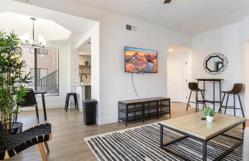 Kierland Apartamento | 2BR CozySuites at Kierland Commons with pool #03