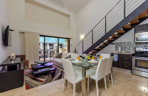 Washington Condominio | 2BR Duplex @ PalmAruba Condos w/ Great Location