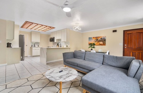 Ewa Casa | Ewa Beach 2BR - Garage, Fast WiFi, A/C + Sleeps 4