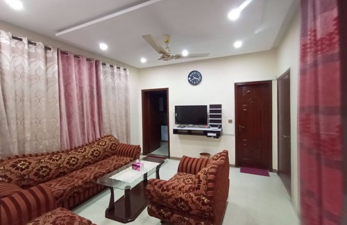 Lahore Casa | 2BR Fully Furnished Modern House at Prime Location