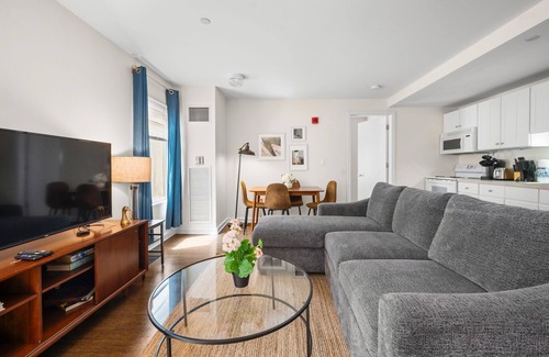 Theatre District Apartamento | 2BR in Downtown Boston 6889