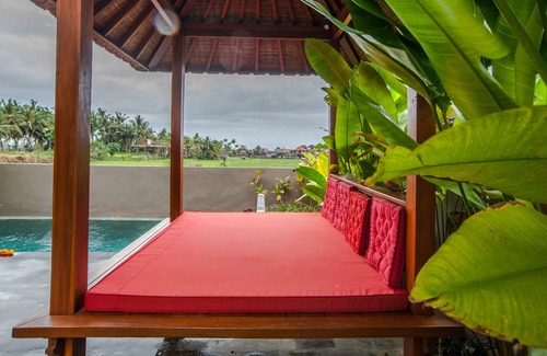 Peliatan Villa | 2BR Lovely Ricefield View Villa Ubud # 11