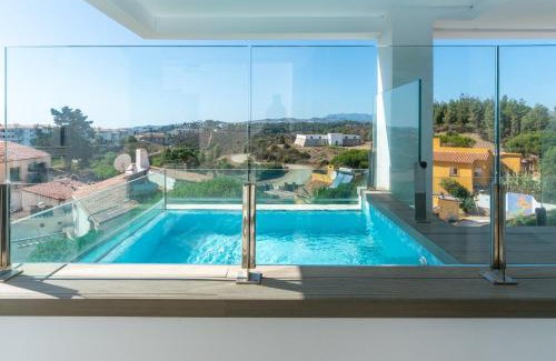 El Faro Apartamento | 2BR Luxury - Santa Barbara Heights, Good WiFi & AC
