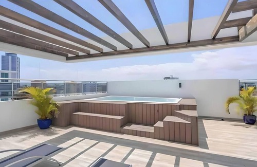 Downtown Santo Domingo Apartamento | 2BR Luxury Sunshine Apt 5 +Bonus
