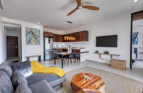 Libertad Apartamento | 2BR Ocean View Near Downtown San Lucas