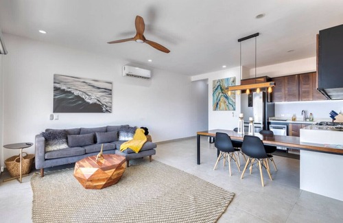 Libertad Apartamento | 2BR Ocean View Near Downtown San Lucas