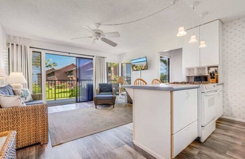 Kaunakakai Condominio | 2BR Ocean View w/Lanai and Kitchen - Molokai Shores 217