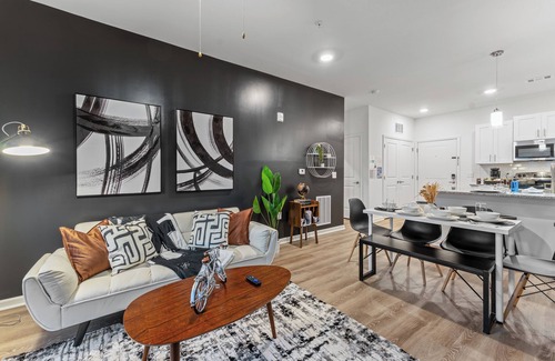 Yulee Apartamento | 2BR on 1st floor with Pool, Gym, Bikes, Grill, 2 King Beds, and a Sleeper Futon