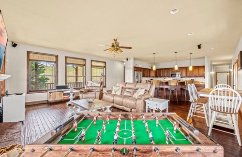 Rutledge Casa | 2BR Riverfront Cottage w/Fireplace | Pet Friendly!