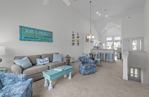 Bermuda Bay Casa | 2BR Sea Glass Castle at Cambridge Cove in Bermuda Bay
