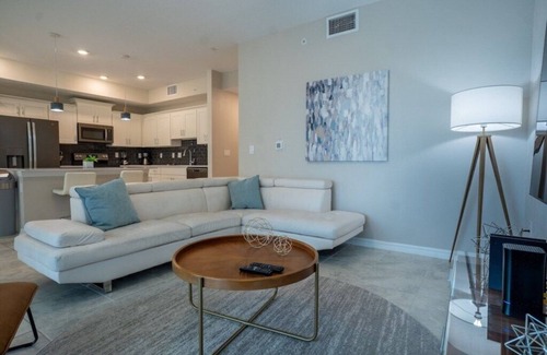 Kissimmee Villa | Storey Lake | Apto 2 Hab + Piscina + Pet Gratis