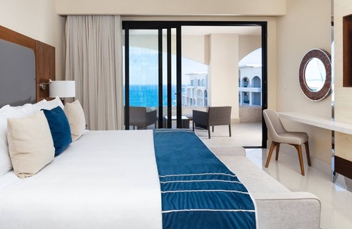 San Jose del Cabo Complejo | Acceso VIP ✩ Suite de 2 Habitaciones ✩ A 35 min del Aeropuerto ✩ 1776 ft²