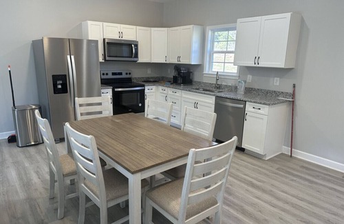 Lexington - Salisbury Apartamento | 2BR The Bandit Suite