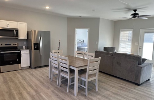 Lexington - Salisbury Apartamento | 2BR The Bandit Suite
