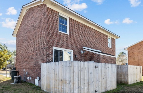 Greenville Casa | 2BR Townhouse Duplex 8 min to ECU 10 min to Vidant