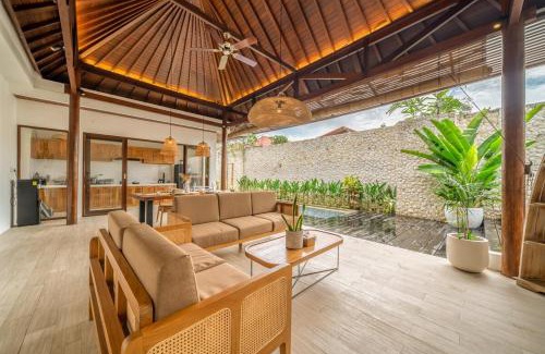 Pecatu Villa | 2BR Tropical Spacious Villa, 8 Min Padang2 Beach