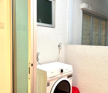 Salak South Apartamento | 2BR unit in Razak City Residence by Lisa Homestay