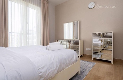 Dubai Apartamento | 2BR Vacation Paradise LaCote5-L4 Private Beach