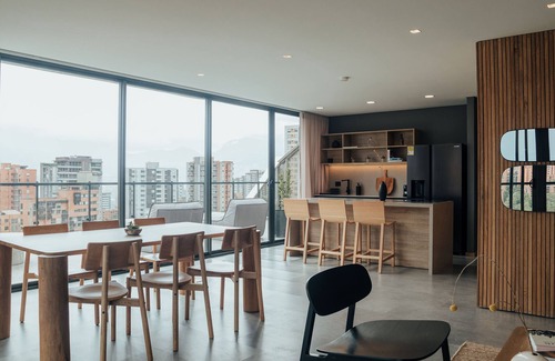 Las Lomas I Apartamento | 2BR - View of Medellin - Private Hot Tub - AC - Terrace Wake 1211