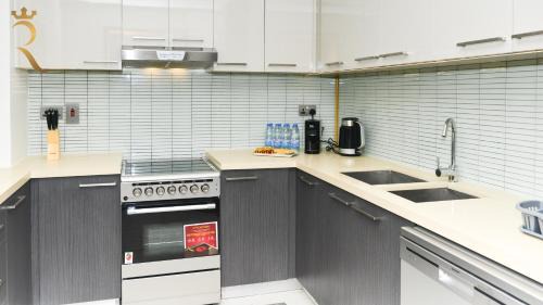 Al Raha Beach Apartamento | 2BR Waterfront Lamar Residences Abu Dhabi
