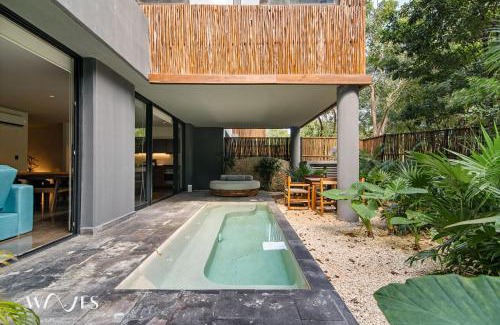 Playa Paraiso Apartamento | 2BR wPrivate Pool - Steps away from the Beach