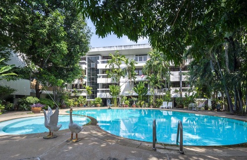 Samsen Nai Casa | 2BRs, FL entero, centro de la ciudad, 2 minutos a BTS Sanampao