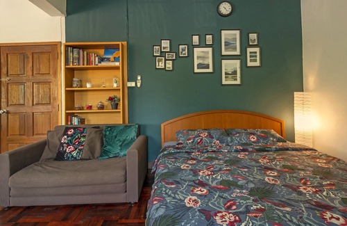 Samsen Nai Casa | 2BRs, FL entero, centro de la ciudad, 2 minutos a BTS Sanampao