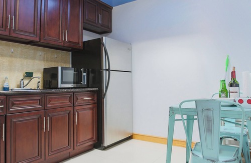 Queens Condominio | 2BRs Private Roof Skylight, Queens Center 25 Minutes to Manhattan