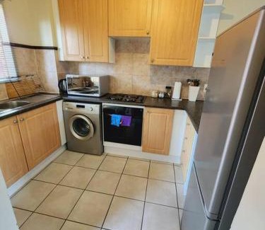 Die Hoewes Apartamento | 2d - 50 No load shedding - 2 bedroom
