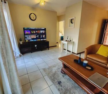 Die Hoewes Apartamento | 2d - 50 No load shedding - 2 bedroom