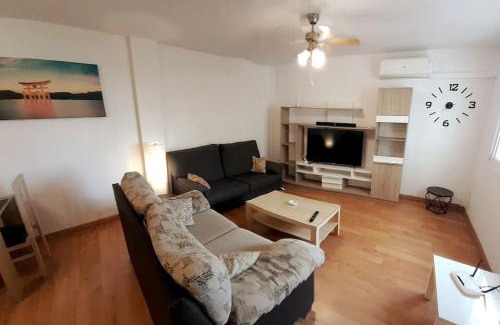La Linea de la Concepcion Apartamento | 2F, Aire Acondic, 80m2, 2 dormitorios, 4 huéspedes, WIFI GRATIS