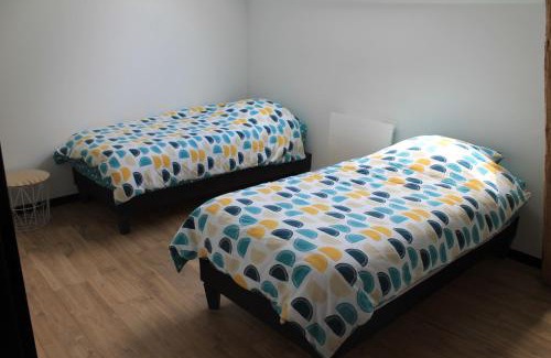 Saint-Georges-sur-la-Pree Casa | 2h Paris, nature et quiétude, Chez Armantine