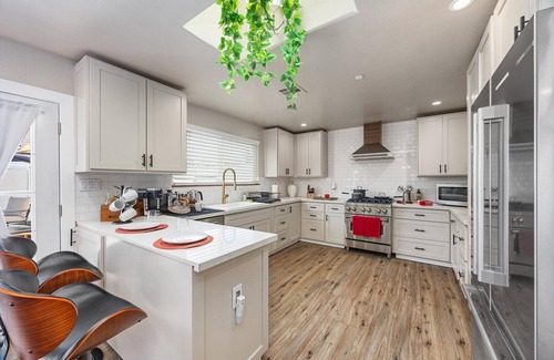 Greenacres Casa | 2Kings|1GIG Wifi| Skylight |NoSteps|RainShowers
