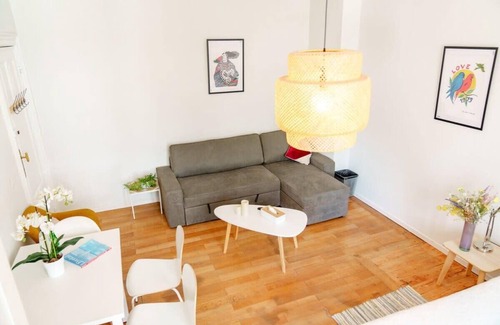 Brussels Apartamento | 2min→Midi Station / Smart TV / Self Check-In / Netflix