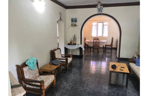 Morjim Villa | 2nd FL-Amplia casa a 50 metros de la playa de Morjim. Cerca de Arambol