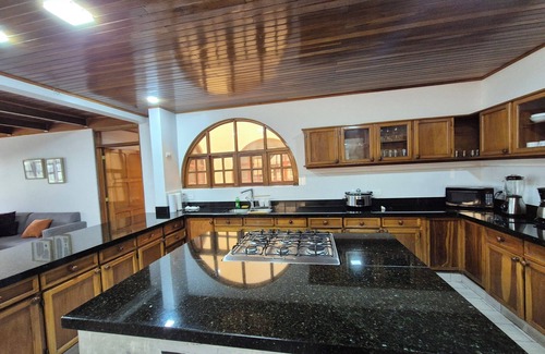 Hatillo Apartamento | Apartamento Piso 2 en San José cerca del aeropuerto