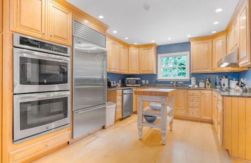 Oceanside Casa | 2nd Row Beach House with Ocean Glimpses - Private Pool & Spa - 29 Ruddy Turnstone
