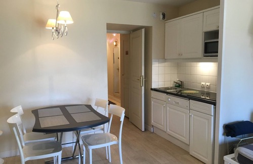 Deauville Apartamento | 2p-Deauville - Res. P & V Golf Barriere- Cerca del mar y el golf. Wifi ilimitado