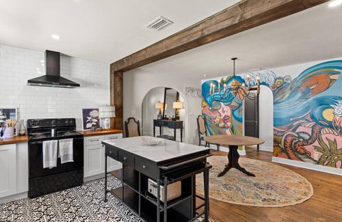 Tampa Casa | 2Swings - Pet Friendly Bungalow Downtown Tampa