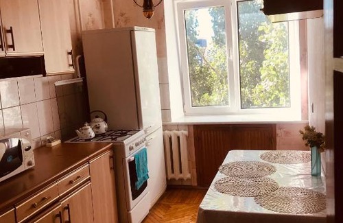 Uralsk Apartamento | 3х Комн кВ посуточно и по часам район Галактика