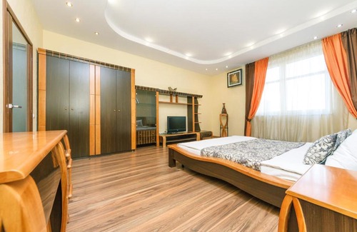 Pechers'kyi District Apartamento | 3 комнатные апартаменты в центре Печерска