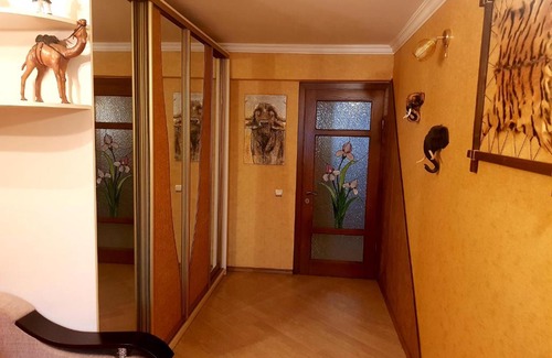 Mariupol Apartamento | 3-комнатные апартаменты в центре города