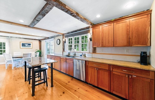 Mystic Casa | 3,000 sq ft Downtown Mystic House, Private Backyard & Parking