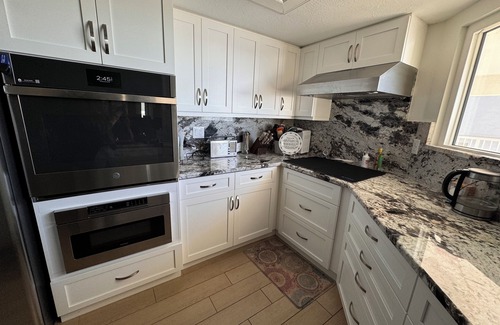 North Redington Beach Condominio | 3/2 condo w/large balcony directly on the Gulf of Mexico