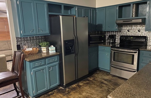 Boerne Casa | 3-2 house with pool and 2 living rooms, 1.5 miles from Boerne Main St.