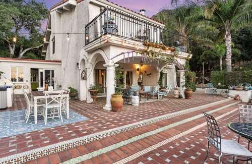 Calabasas Casa | 3-acre Monte Nido mountain-view estate with guest house, private pool & spa