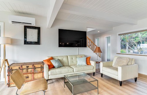 Warrenton Casa | 3-Acre Oceanfront Home Game Room and Fire Pit!