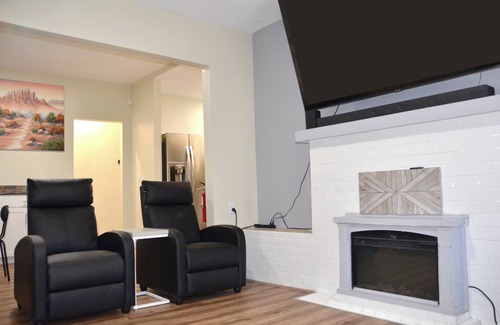 Downtown Phoenix Casa | 3-bd 2bath/Plundge Pool/Hot Tub/Downtown Pheonix