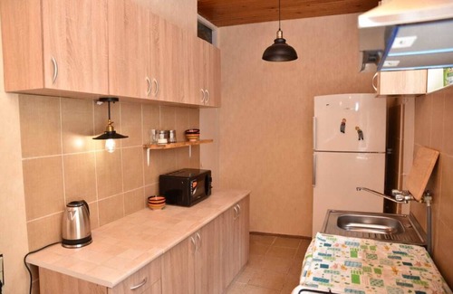 Vera Apartamento | Aplicación de 3 BD con jardín acogedor